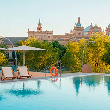 Ver proyecto de la piscina del hotel Meliá Sevilla